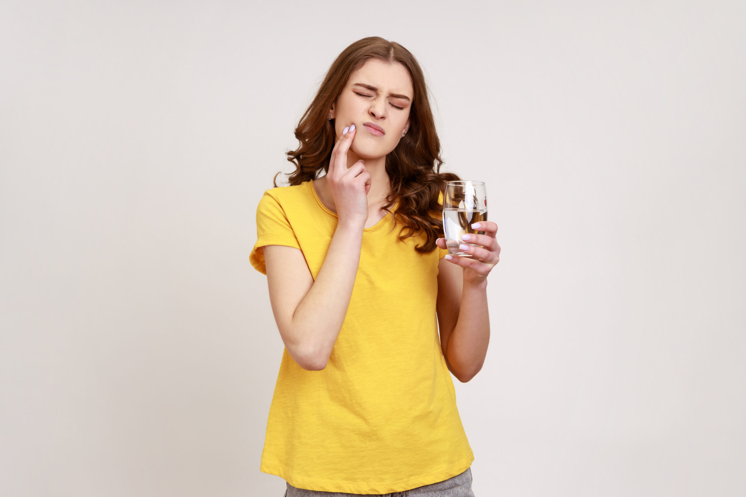 What Happens If You Drink Alcohol After Tooth Extraction?